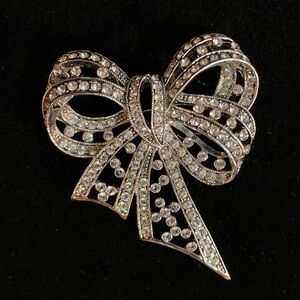 Joan Rivers Sparkling Silver Bow Brooch